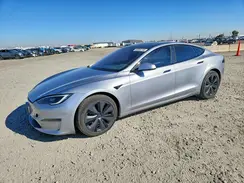 5YJSA1E52SF551390 2025 TESLA MODEL S