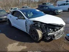 5YJSA1E53NF465039 2022 TESLA MODEL S
