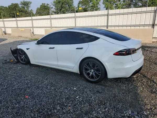5YJSA1E53NF465509 2022 TESLA MODEL S - Image 2