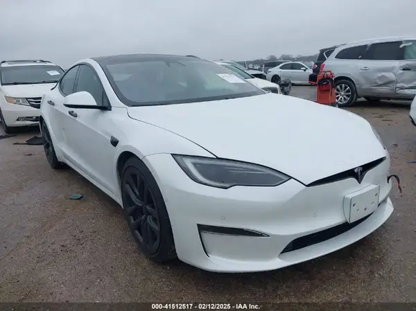 5YJSA1E53NF486960 2022 TESLA MODEL S - Image 1