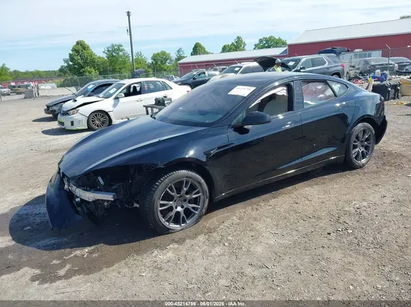 5YJSA1E53NF490913 2022 TESLA MODEL S - Image 2