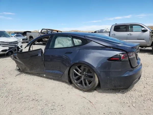 5YJSA1E53PF501461 2023 TESLA MODEL S - Image 2