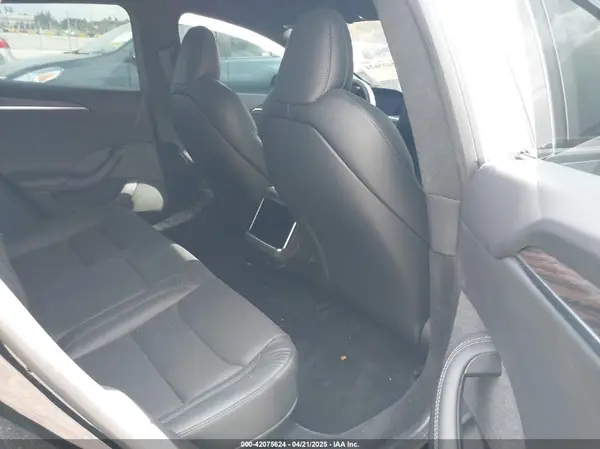 5YJSA1E53PF510757 2023 TESLA MODEL S - Image 8