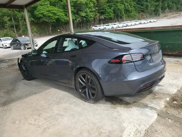 5YJSA1E53PF513366 2023 TESLA MODEL S - Image 2