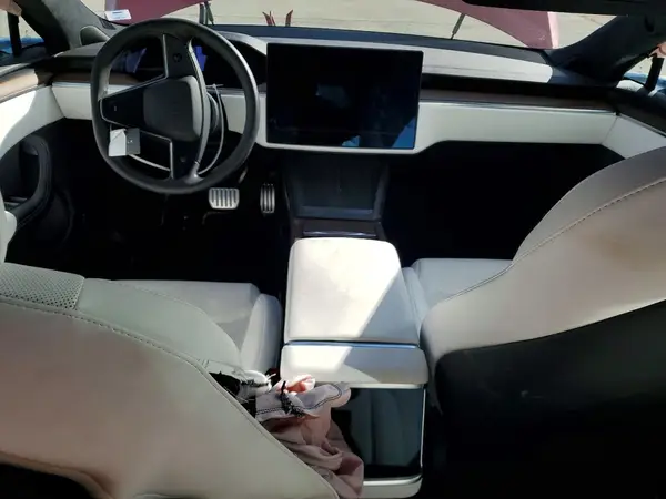 5YJSA1E53PF520706 2023 TESLA MODEL S - Image 8