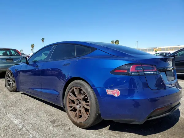 5YJSA1E53PF529423 2023 TESLA MODEL S - Image 2