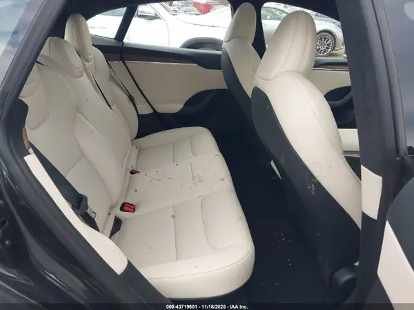 5YJSA1E53RF542952 2024 TESLA MODEL S - Image 8