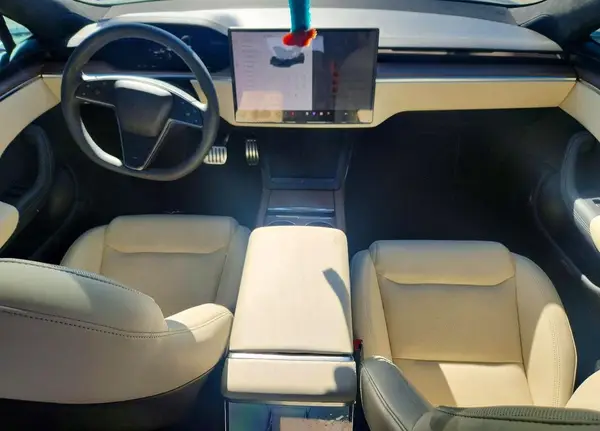 5YJSA1E53SF549020 2025 TESLA MODEL S - Image 8