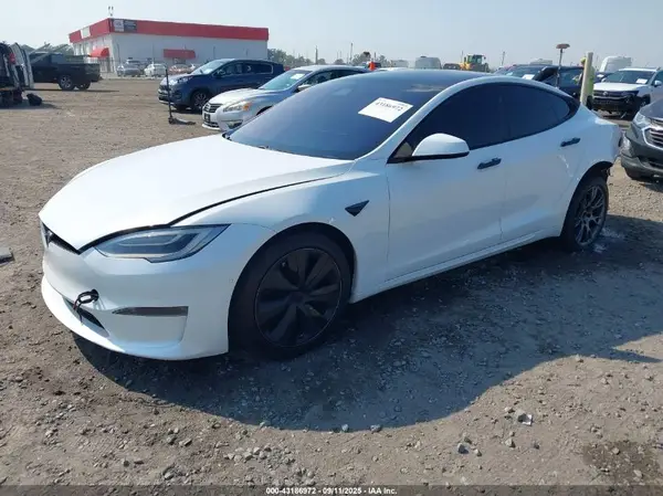 5YJSA1E54MF439130 2021 TESLA MODEL S - Image 2