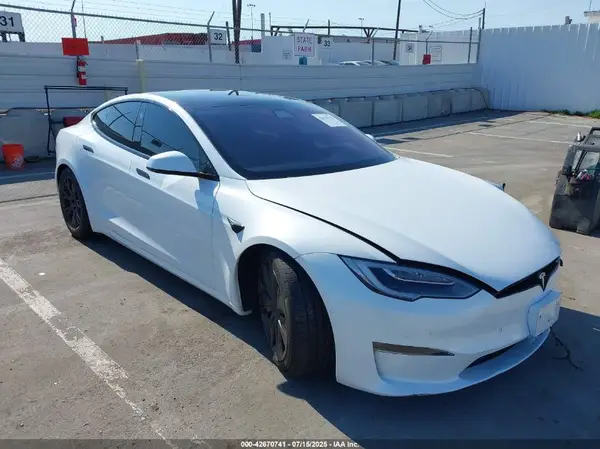 5YJSA1E54MF443114 2021 TESLA MODEL S - Image 1