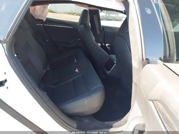 5YJSA1E54MF443114 2021 TESLA MODEL S - Image 8