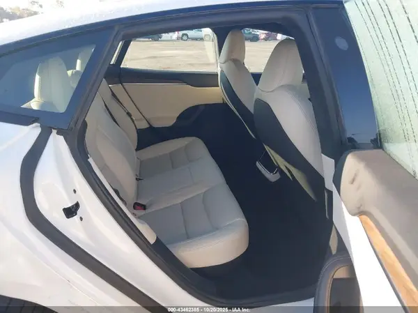 5YJSA1E54NF479516 2022 TESLA MODEL S - Image 8