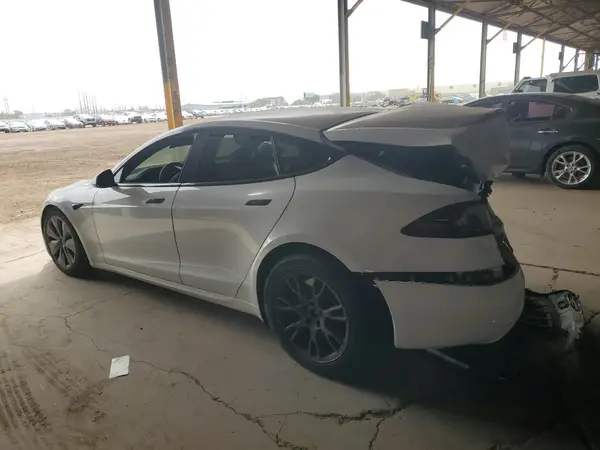 5YJSA1E54PF518608 2023 TESLA MODEL S - Image 2
