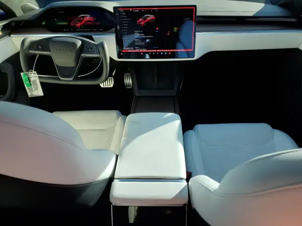 5YJSA1E54PF523758 2023 TESLA MODEL S - Image 8