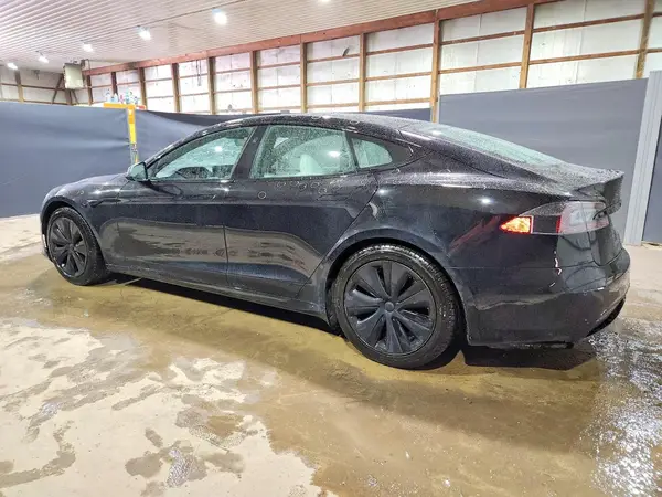 5YJSA1E55NF467567 2022 TESLA MODEL S - Image 2