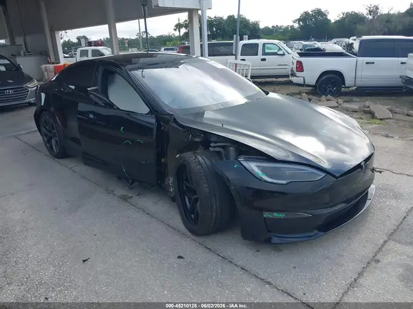 5YJSA1E55NF487821 2022 TESLA MODEL S - Image 1