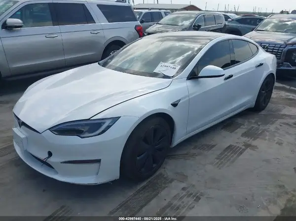 5YJSA1E55PF501073 2023 TESLA MODEL S - Image 2