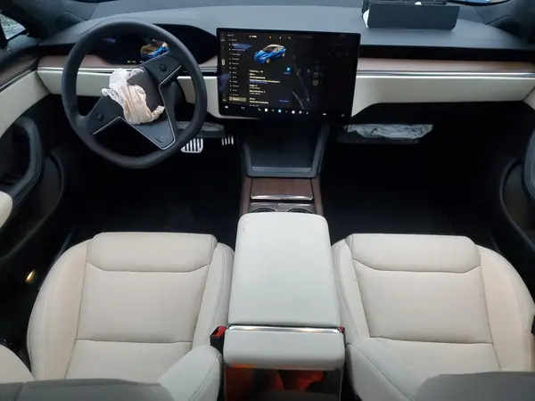 5YJSA1E55PF512400 2023 TESLA MODEL S - Image 8