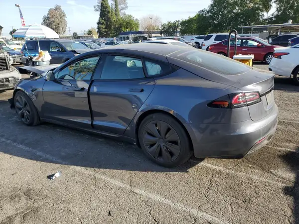 5YJSA1E55PF522232 2023 TESLA MODEL S - Image 2