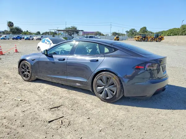 5YJSA1E55PF529200 2023 TESLA MODEL S - Image 2