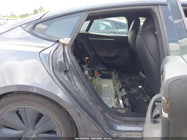 5YJSA1E56MF428257 2021 TESLA MODEL S - Image 8