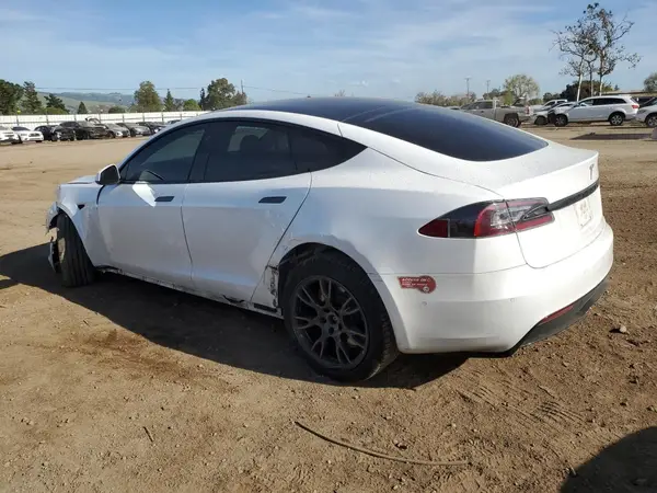 5YJSA1E56NF470705 2022 TESLA MODEL S - Image 2