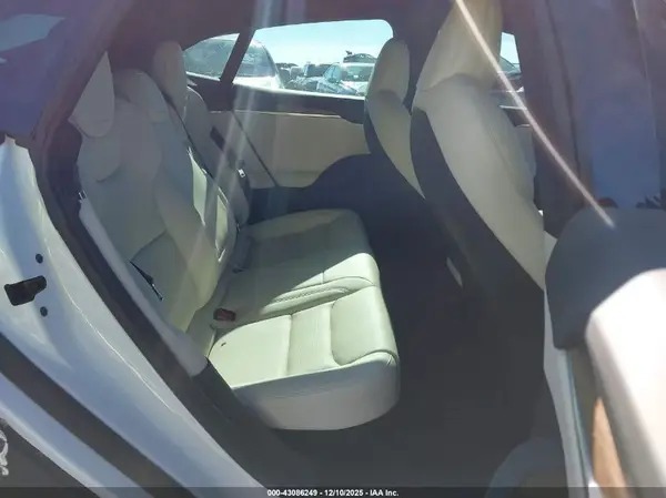 5YJSA1E56NF471420 2022 TESLA MODEL S - Image 8