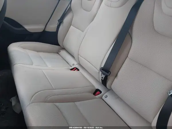 5YJSA1E56NF486810 2022 TESLA MODEL S - Image 8