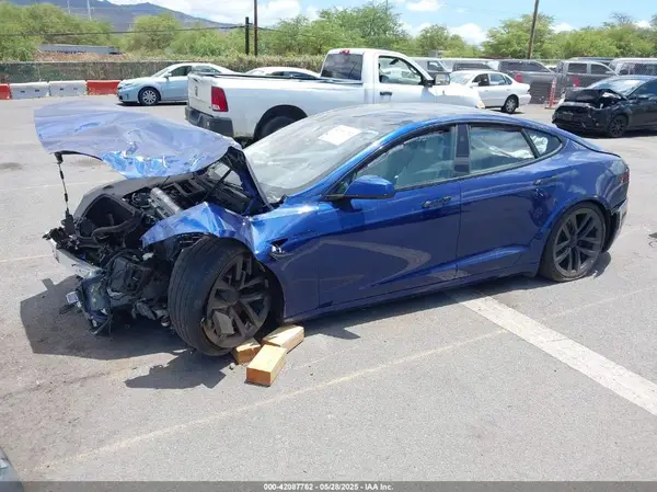 5YJSA1E56PF500871 2023 TESLA MODEL S - Image 2