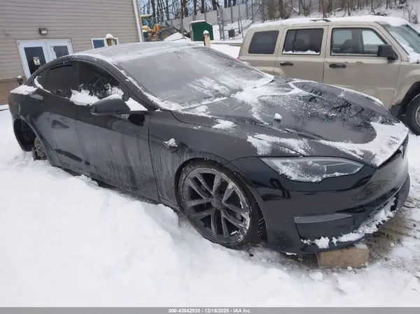 5YJSA1E56PF518979 2023 TESLA MODEL S - Image 1