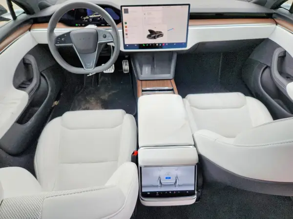 5YJSA1E56PF526158 2023 TESLA MODEL S - Image 8