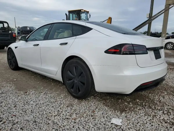 5YJSA1E56RF543139 2024 TESLA MODEL S - Image 2
