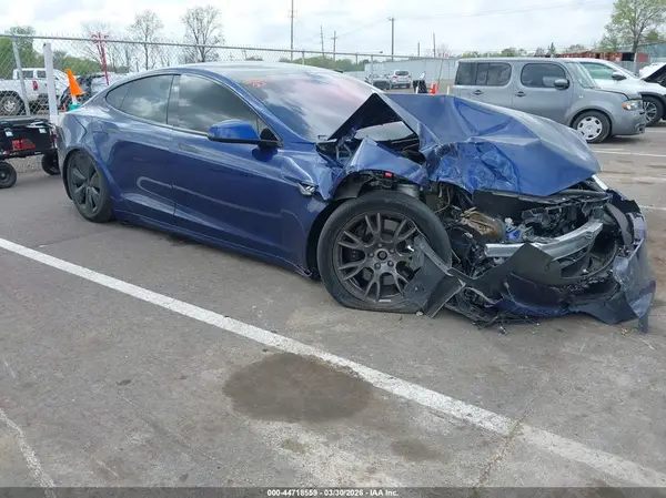 5YJSA1E57NF461043 2022 TESLA MODEL S - Image 1