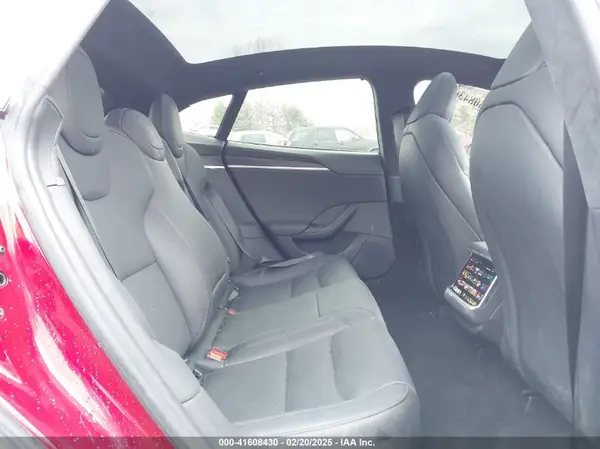 5YJSA1E57RF542923 2024 TESLA MODEL S - Image 8
