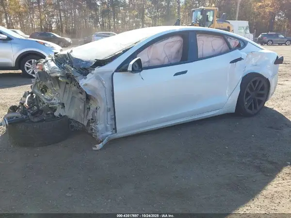 5YJSA1E57SF548470 2025 TESLA MODEL S - Image 2