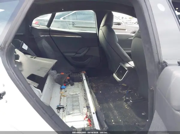 5YJSA1E58MF428132 2021 TESLA MODEL S - Image 8