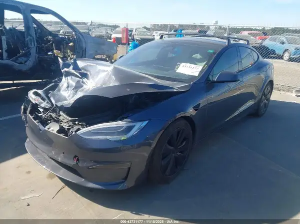 5YJSA1E58NF461844 2022 TESLA MODEL S - Image 2