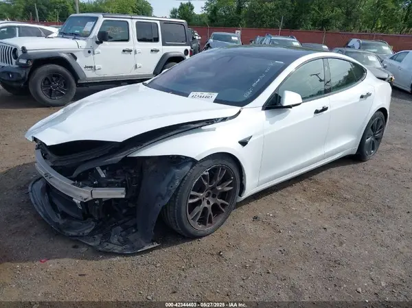 5YJSA1E58NF467644 2022 TESLA MODEL S - Image 2