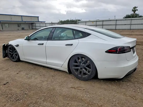 5YJSA1E58NF491619 2022 TESLA MODEL S - Image 2