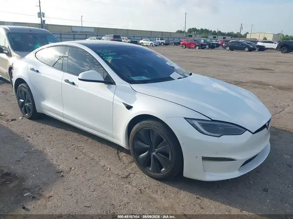 5YJSA1E58NF494021 2022 TESLA MODEL S - Image 1