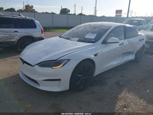 5YJSA1E58NF494021 2022 TESLA MODEL S - Image 2