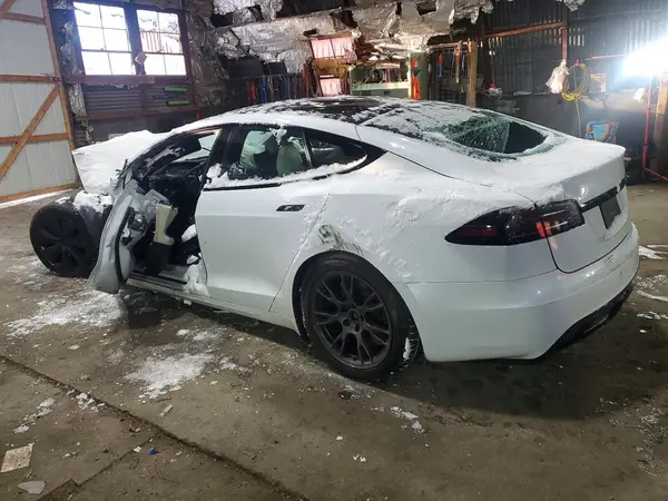 5YJSA1E58PF530955 2023 TESLA MODEL S - Image 2