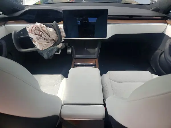 5YJSA1E58SF548428 2025 TESLA MODEL S - Image 8