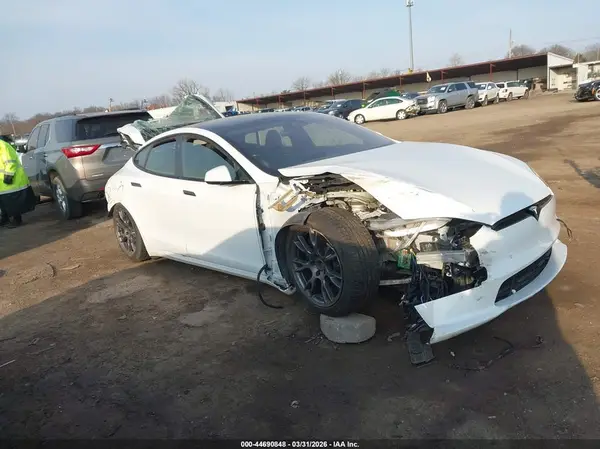 5YJSA1E59MF442069 2021 TESLA MODEL S - Image 1