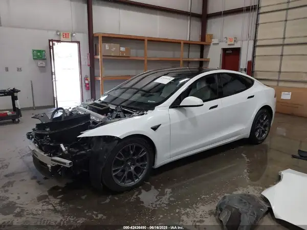 5YJSA1E59NF469984 2022 TESLA MODEL S - Image 2
