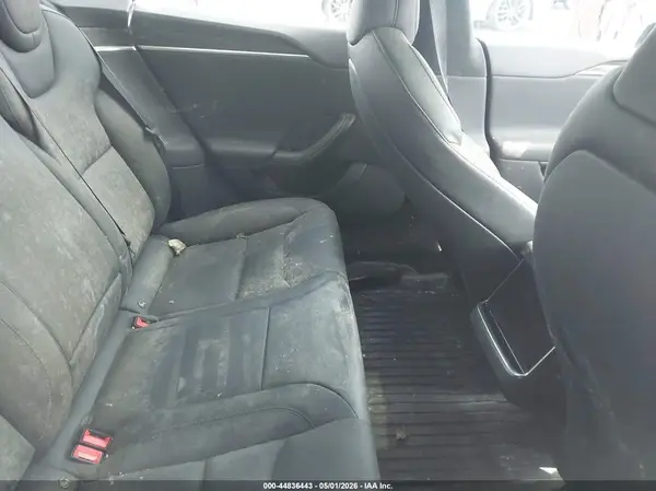 5YJSA1E59NF475686 2022 TESLA MODEL S - Image 8