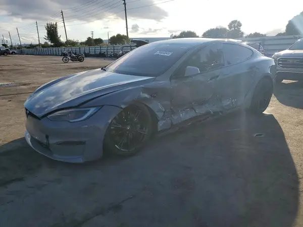 5YJSA1E59NF490141 2022 TESLA MODEL S - Image 1