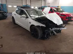 5YJSA1E59NF493914 2022 TESLA MODEL S