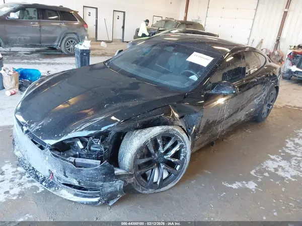 5YJSA1E59PF505661 2023 TESLA MODEL S - Image 2
