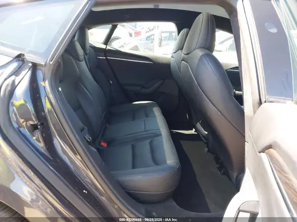 5YJSA1E59PF527112 2023 TESLA MODEL S - Image 8